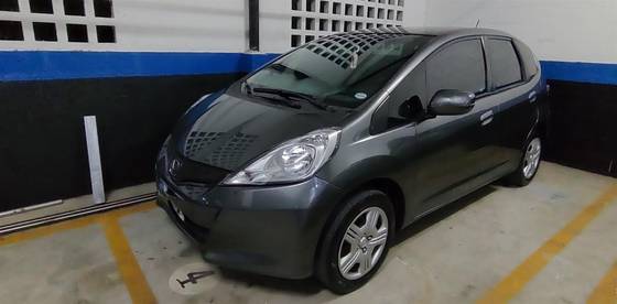 HONDA FIT 1.4 DX 16V FLEX 4P MANUAL HONDA FIT 1.4 DX 16V FLEX 4P MANUAL